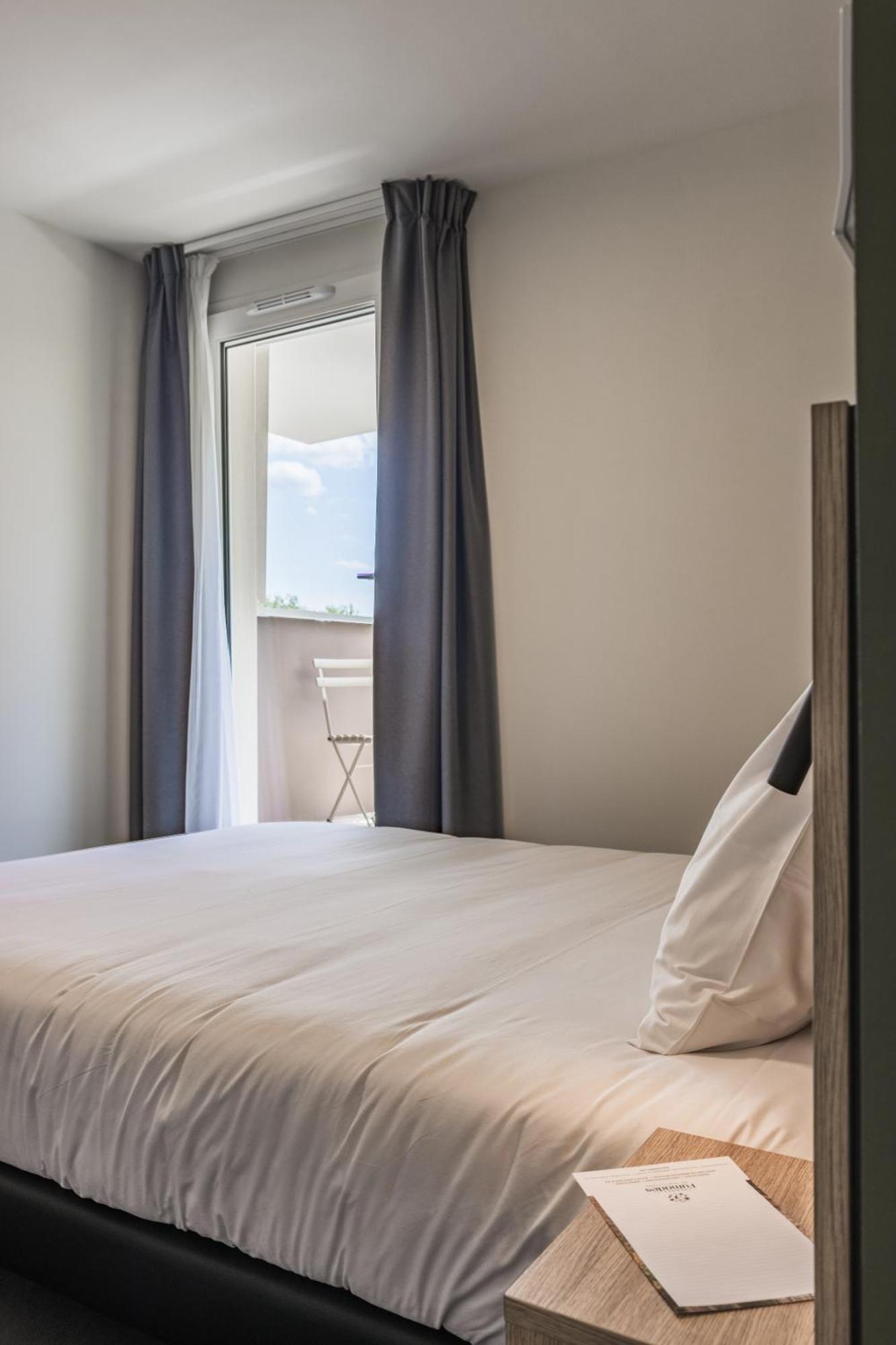 Hotel Des Thermes Des Fumades Allegre Les Fumades Eksteriør bilde